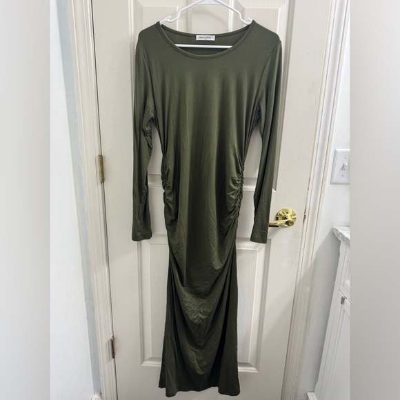 Elegant Maternity Olive Green Maxi Dress - Picture 1 of 9